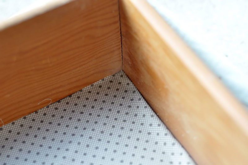 Fabric drawer lining